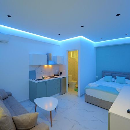 Vila Veli Brothers Sarande Bagian luar foto