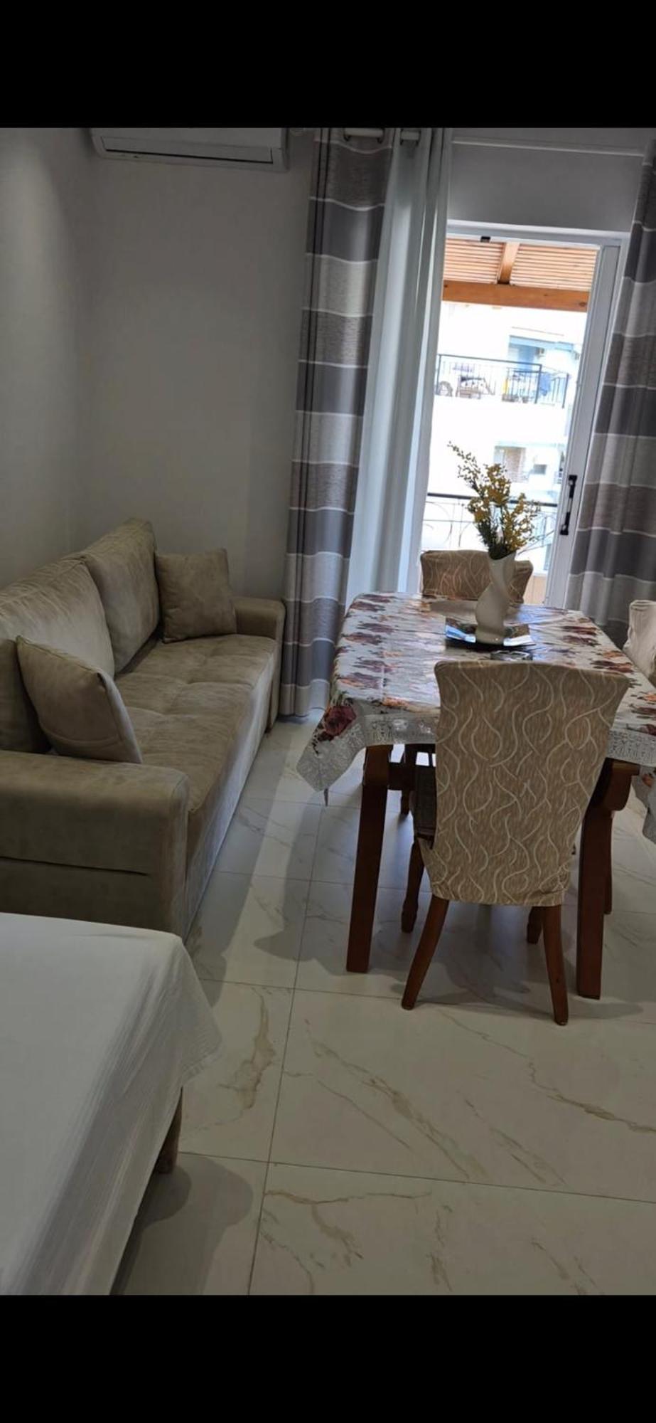 Vila Veli Brothers Sarande Ruang foto